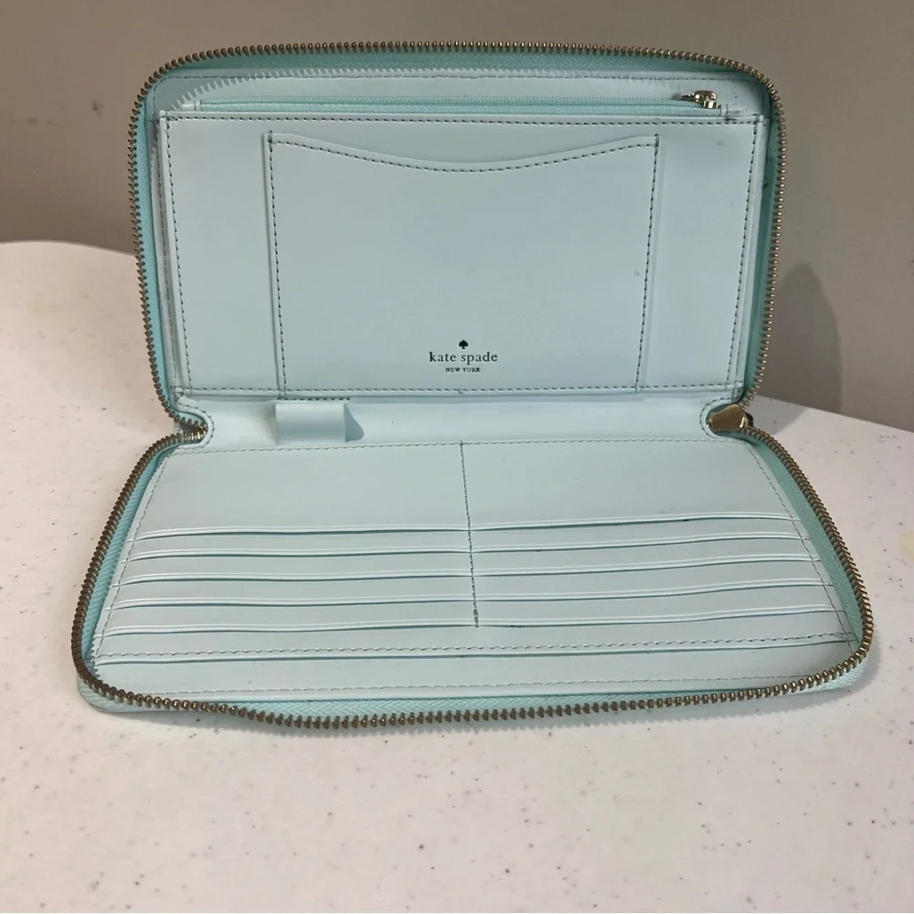 Kate Spade Graphic New Horizons Out Of Office Kaden Aqua Wallet.